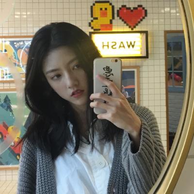 微信冷酷霸气好看女生头像