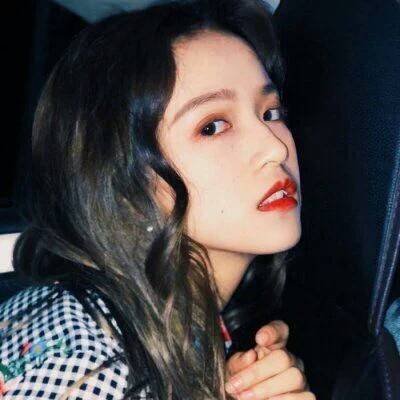 微信最新流行时尚好看女生头像