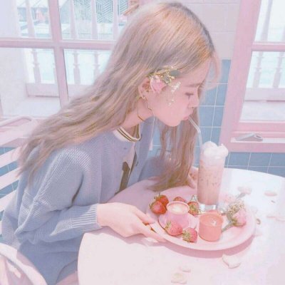 微信时尚个性粉色系女生头像