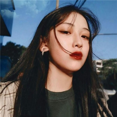 微信最火快手霸气御姐范女生头像