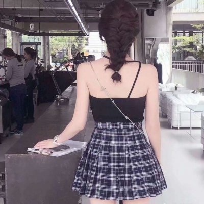 微信独一无二背影女生头像