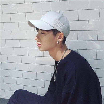 微信清爽帅气男生头像