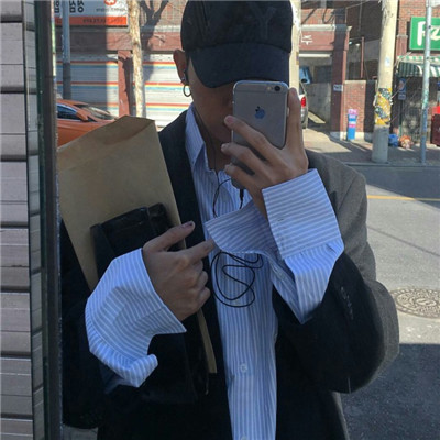 微信阳光手机控帅气男生头像