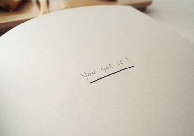 微信朋友圈浪漫女生暖色时尚图片