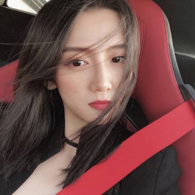 微信时尚个性红色系女生头像
