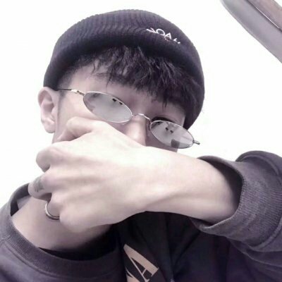微信最火个性清新男生头像