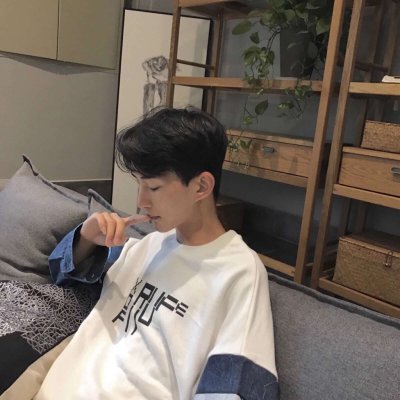 微信最火个性清新男生头像