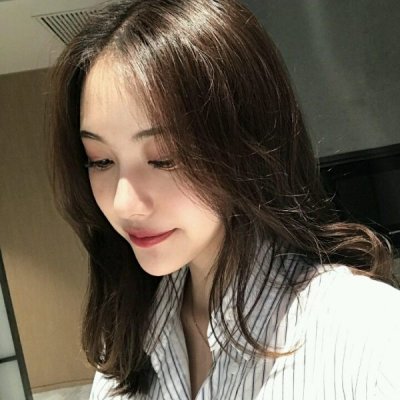 微信最火潮流好看女生头像