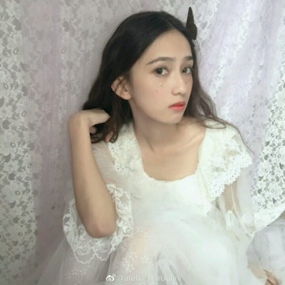 微信最火潮流好看女生头像