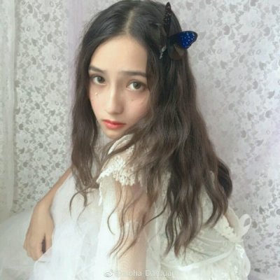 微信最火潮流好看女生头像