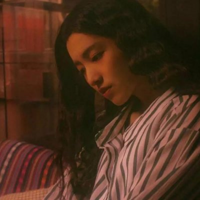 微信最火时尚清新女生头像