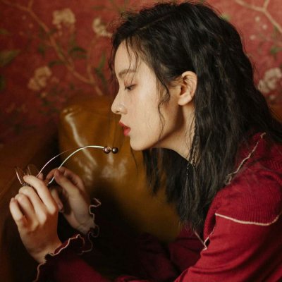 微信最火时尚清新女生头像