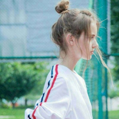 微信欧美霸气冷艳女生头像