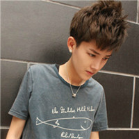 很娘的微信帅气小鲜肉头像合集下载