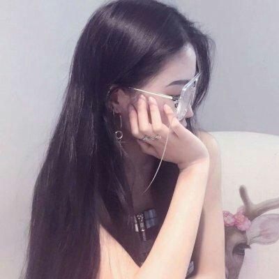 微信个性气质成熟风女生头像