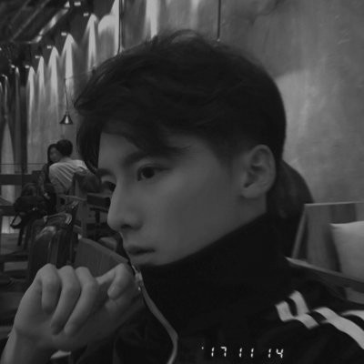 微信最火潮流黑白男生头像