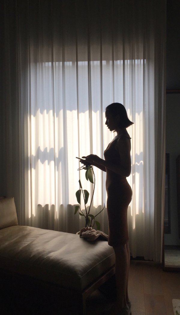 微信孤独伤感意境聊天背景