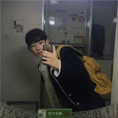 微信快手搞怪帅气男生头像