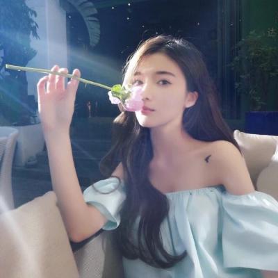 微信文艺气质女生头像