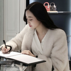 微信最新时尚唯美意境女生头像