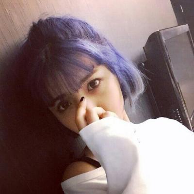 微信唯美好看短发女生头像