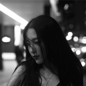 微信最新个性意境女生伤感头像