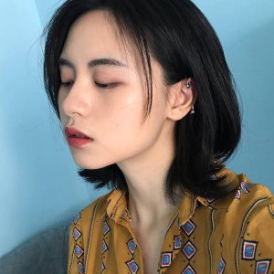 微信最新俏皮风女生头像