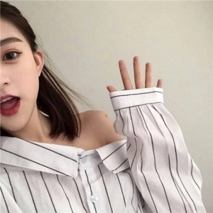 微信最新唯美气质阳光女生头像