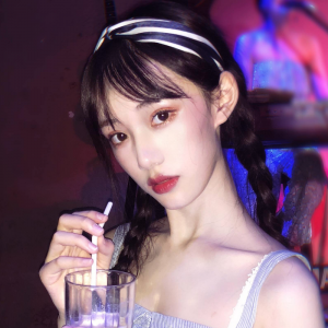 微信最新清新意境女生头像