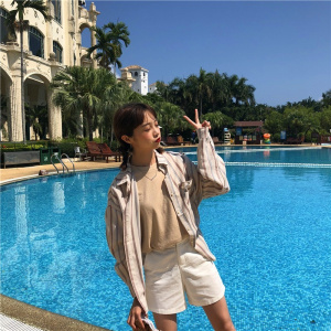 微信最新唯美时尚意境女生头像