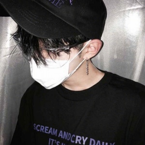 微信最新意境非主流霸气男生头像