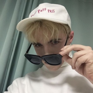 微信最新意境非主流霸气男生头像