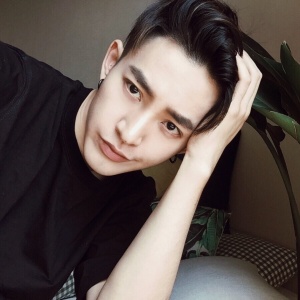 微信最新意境非主流霸气男生头像