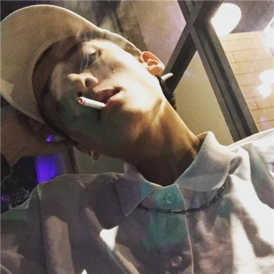 微信非主流高冷阳光男生头像