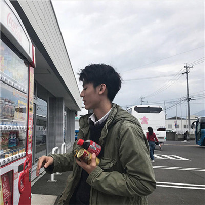 微信最新非主流霸气冷酷情侣头像