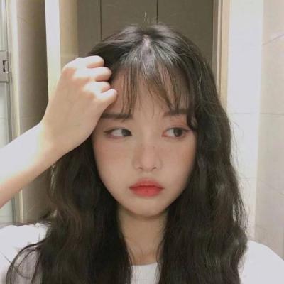 微信最火霸气潮流女生伤感头像