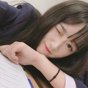 微信最新唯美时尚霸气女生头像