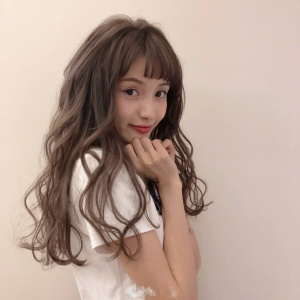 微信最新唯美时尚霸气女生头像