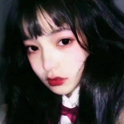 微信最火霸气潮流女生伤感头像