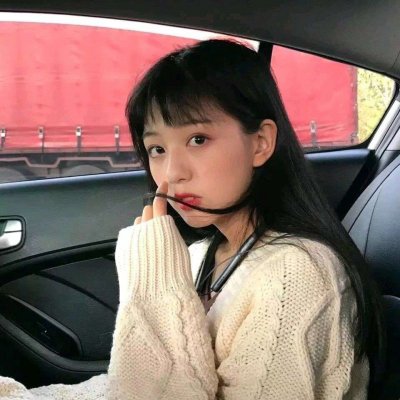 微信最新时尚唯美阳光女生头像