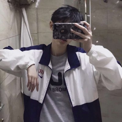 微信最新冷酷气质男生头像