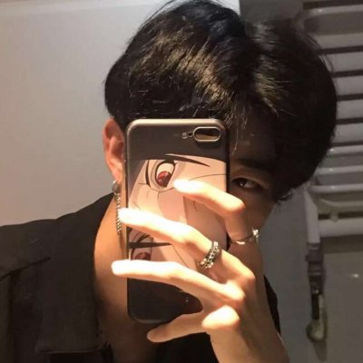 微信最新冷酷气质男生头像