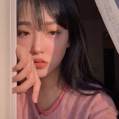 微信最新孤独女生伤感头像