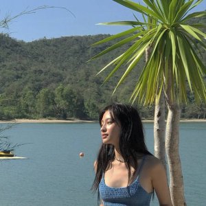 微信唯美小清新时尚女生头像