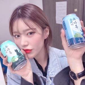 微信最新阳光可爱女生头像