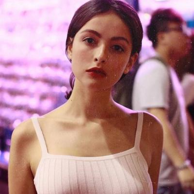 微信非主流冷酷欧美女生头像