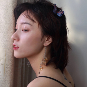 微信纯洁个性女生头像