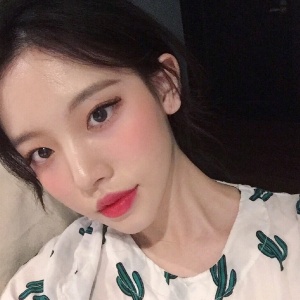 微信最新唯美可爱女生头像
