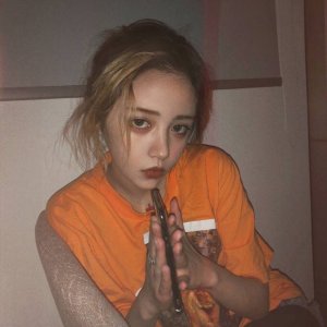 微信潮流个性女生头像