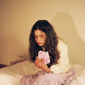 青春阳光简约微信女生头像